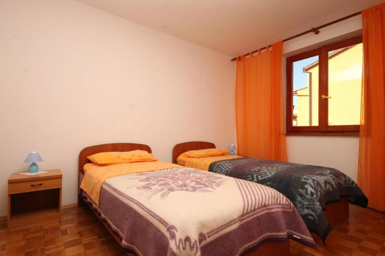 Apartment Fazana 7153B