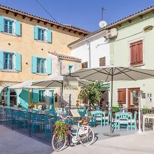 4* Szálloda Heritage Chersin